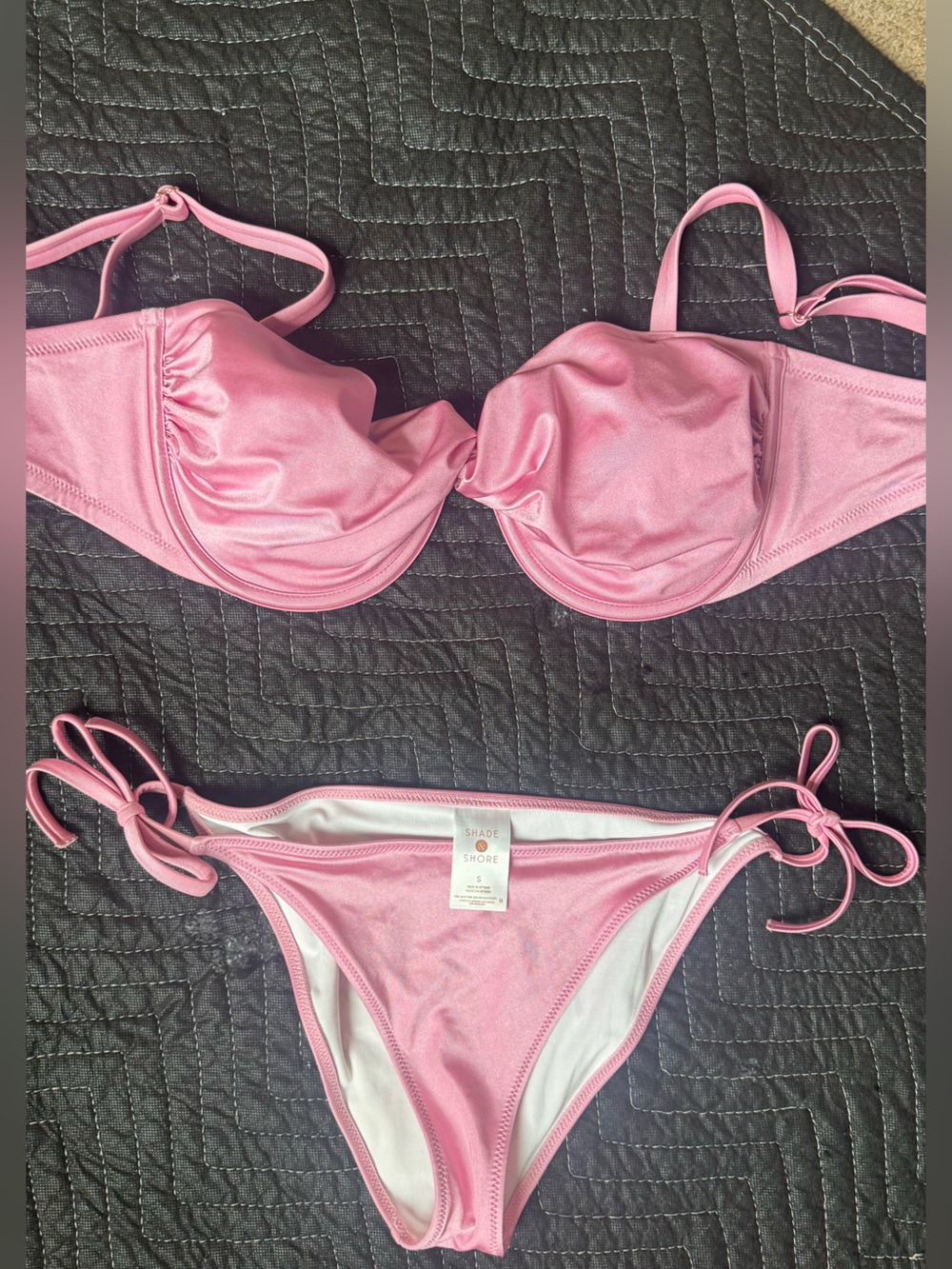 Shade & Shore Pink Tie-Front Underwire Bikini Set (top 36DD bottom small)